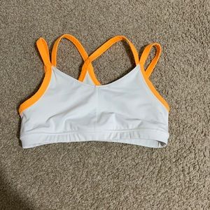 Oiselle Strappy Sports Bra size 06